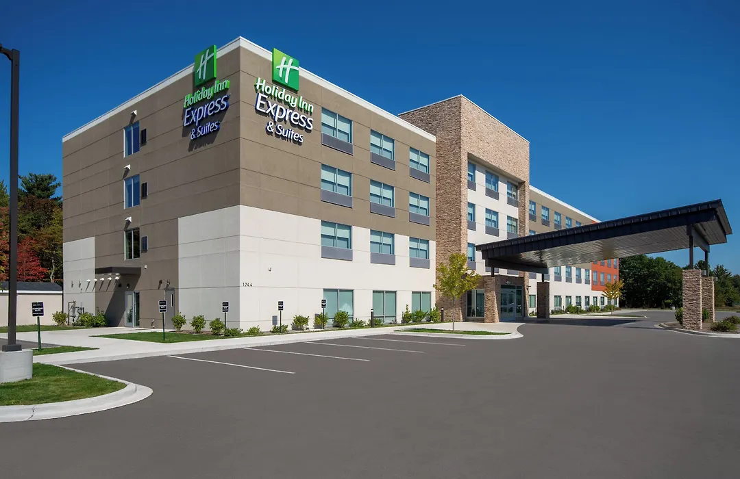Holiday Inn Express & Suites Muskegon - Grand Haven By Ihg-1