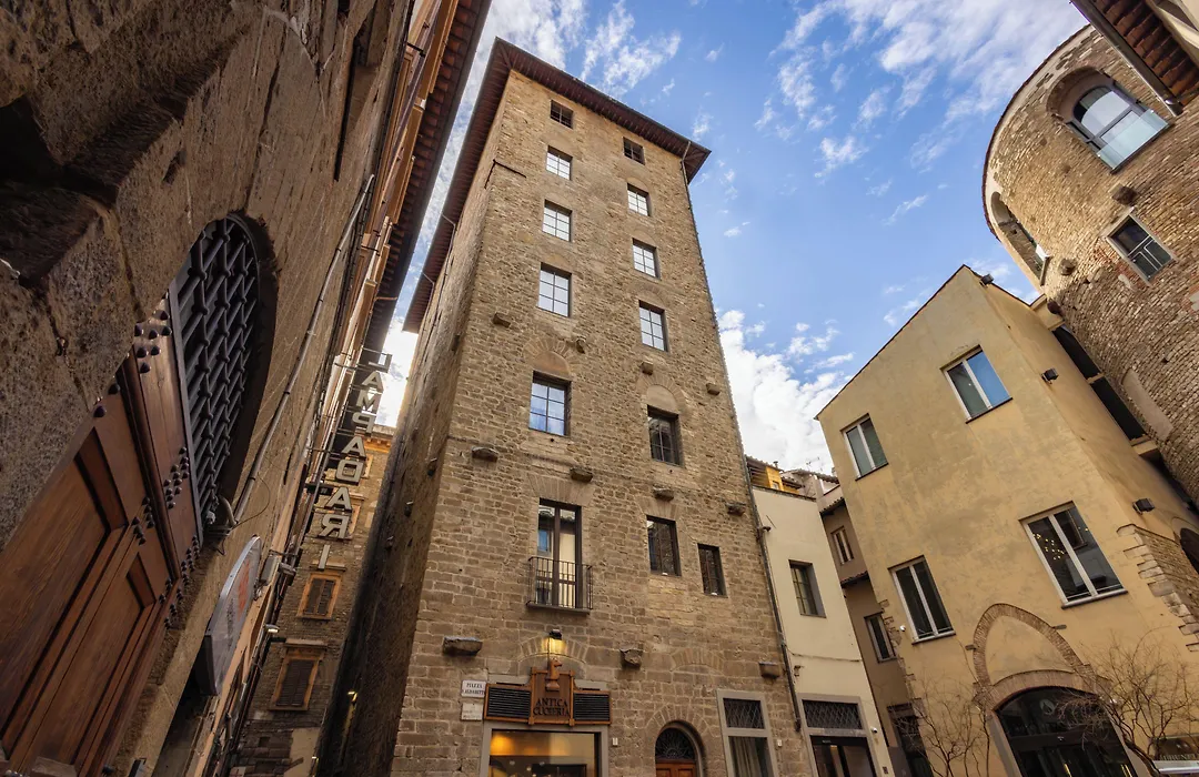 Donati Luxury Tower Suites-1