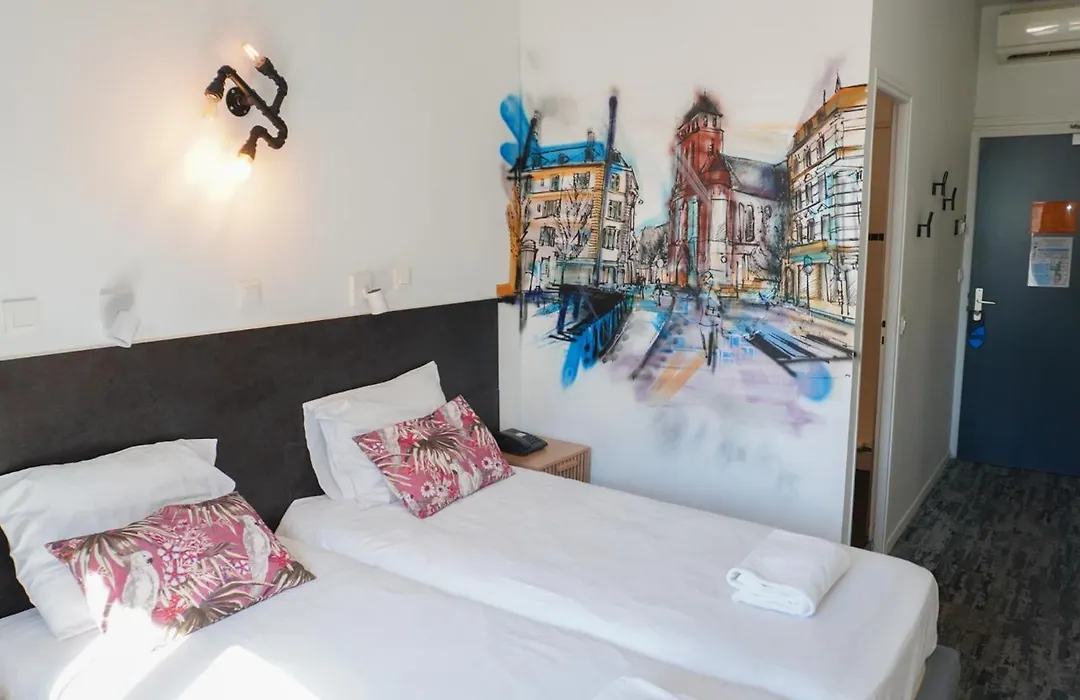 Hotel des Arts-1