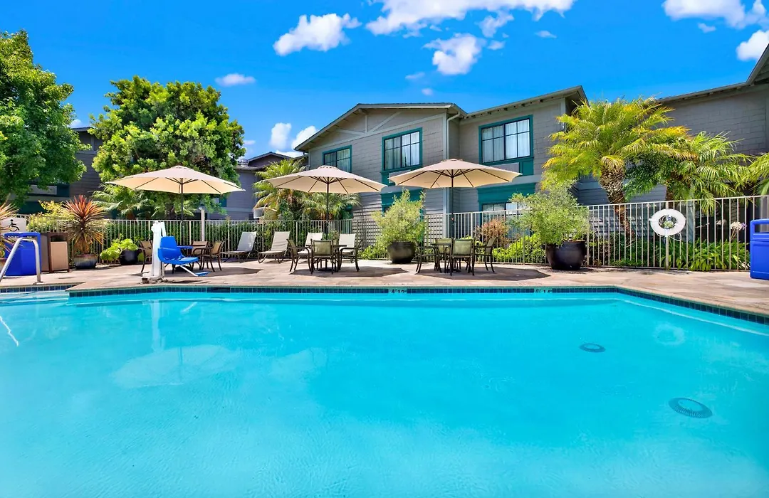 Holiday Inn Express & Suites Carpinteria By Ihg-1