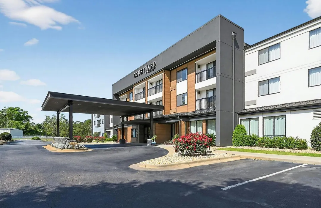 Courtyard By Marriott Albany-1