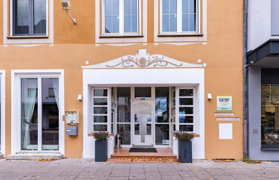 Select Hotel Friedrichshafen-1