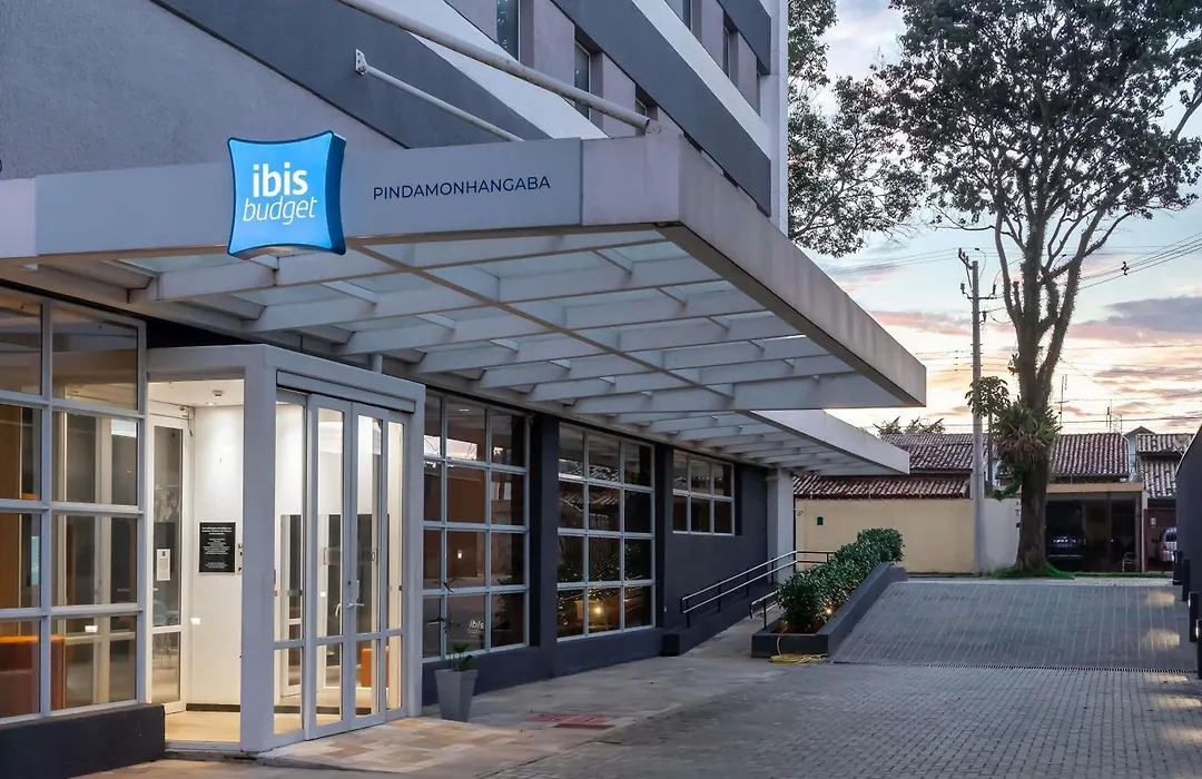 Ibis Budget Pindamonhangaba-1