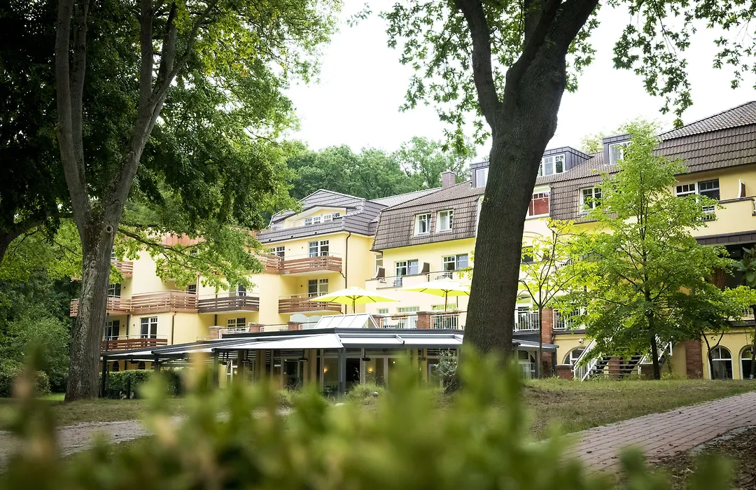 Kurhaus am Inselsee-1