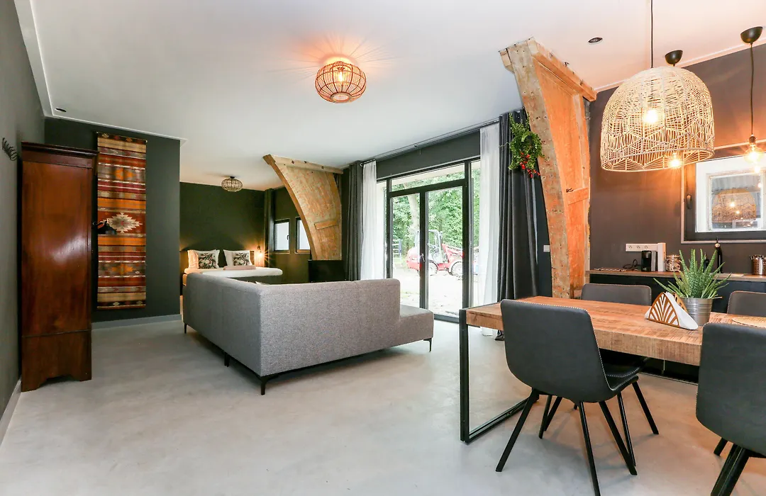 Adelaerthoeve Logies&Ontbijt-1