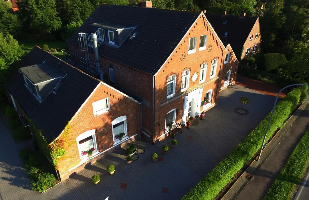Hotel Garni Landhaus Uttum-1