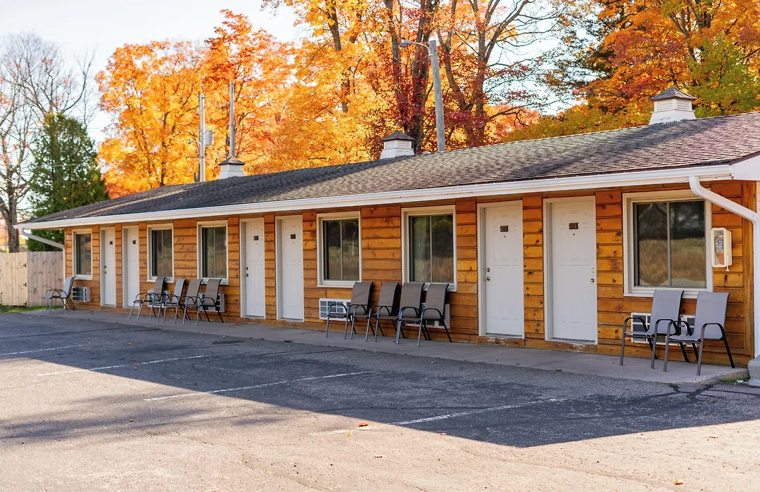 Alger Falls Motel-1