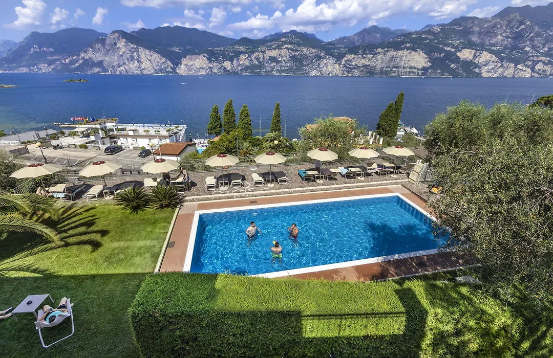 Hotel Capri-1