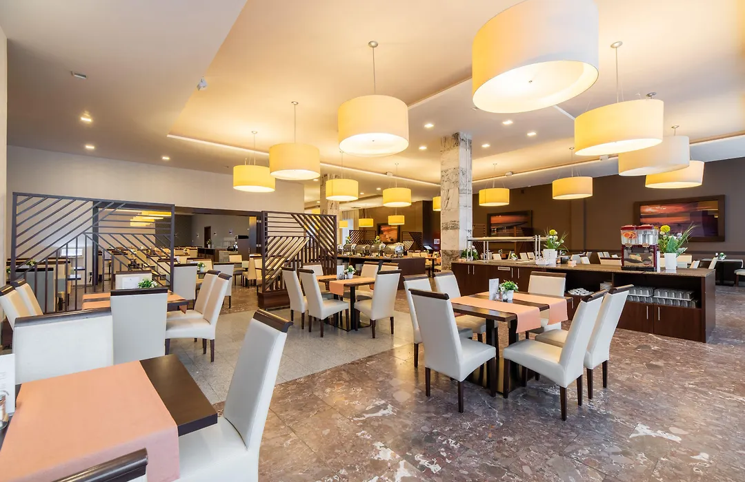 Vestina Wellness&SPA Hotel-1
