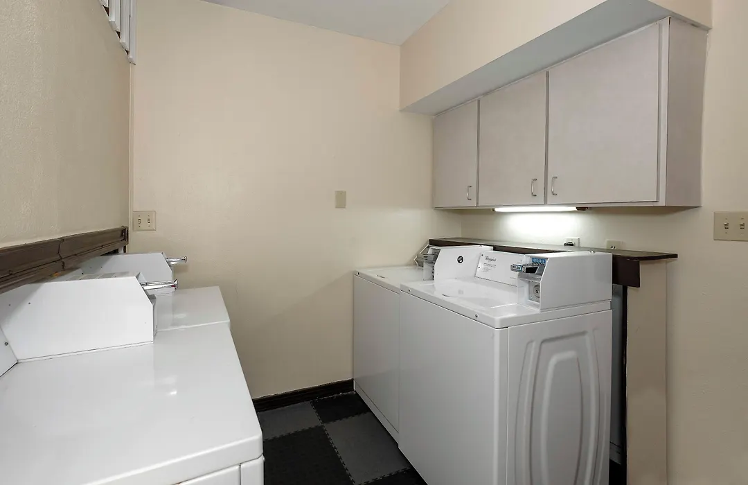 Red Roof Inn & Suites Jacksonville, Nc-1