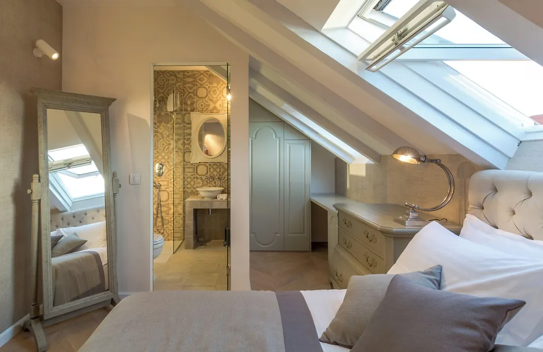 Procurator 7 Luxury Rooms-1
