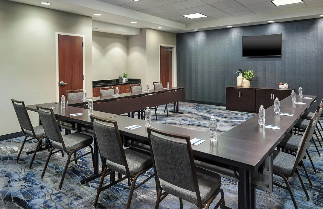 Fairfield Inn & Suites By Marriott Jackson-1