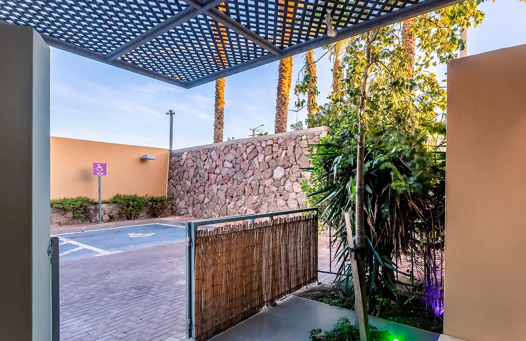Almogim Suites Eilat Hotel (Adults Only)-1