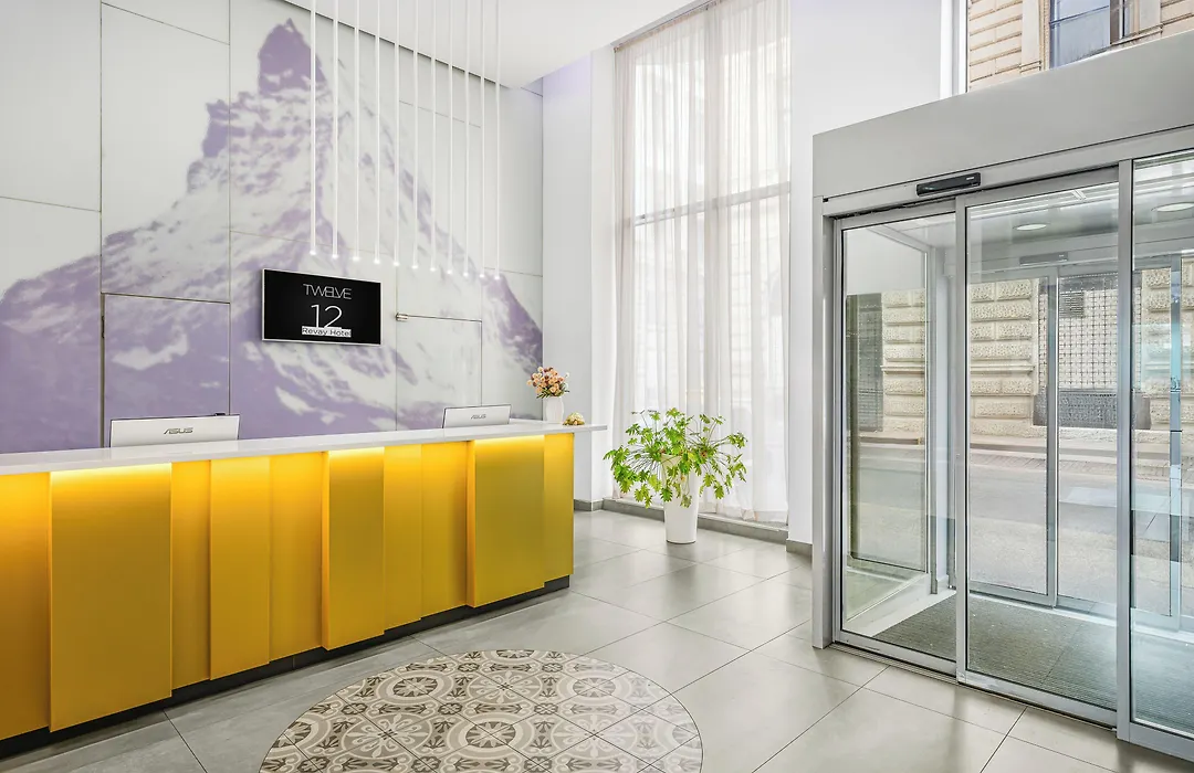 12 Revay Hotel-1