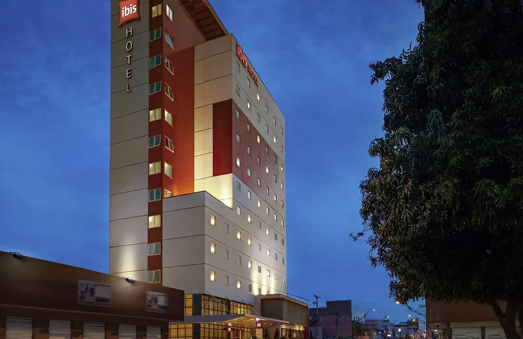Ibis Imperatriz-1