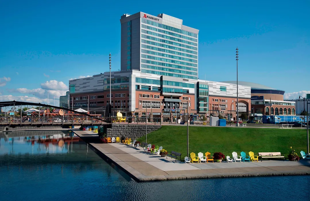 Buffalo Marriott At Lecom Harborcenter-1