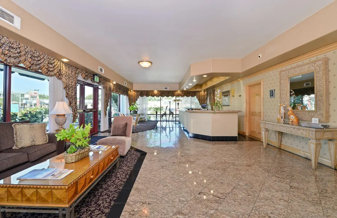 Tarzana Inn-1