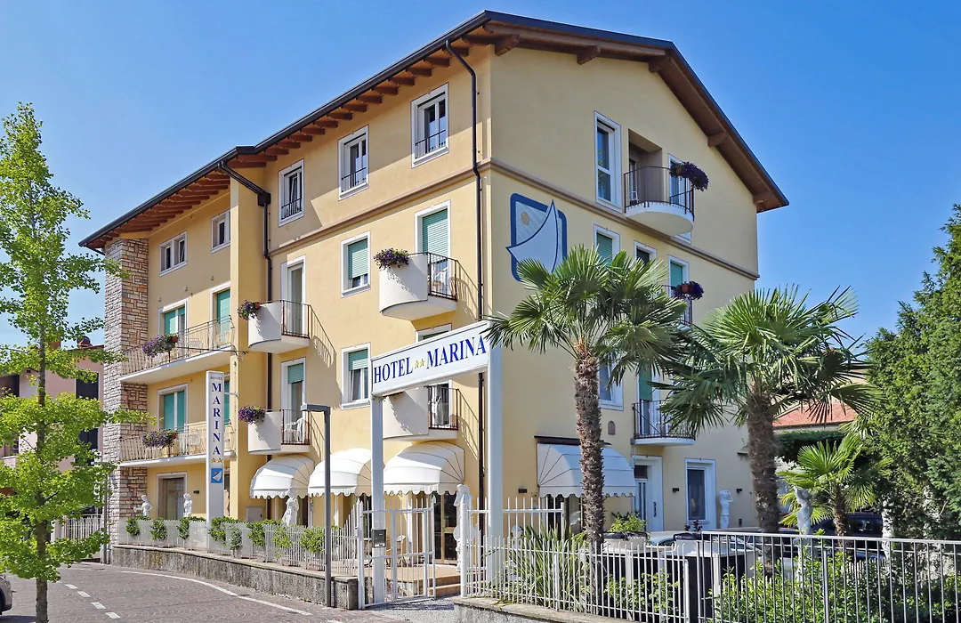 Hotel Marina-1