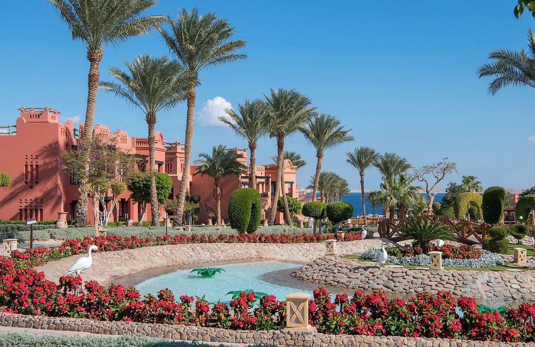 Charmillion Sea Life Resort-1