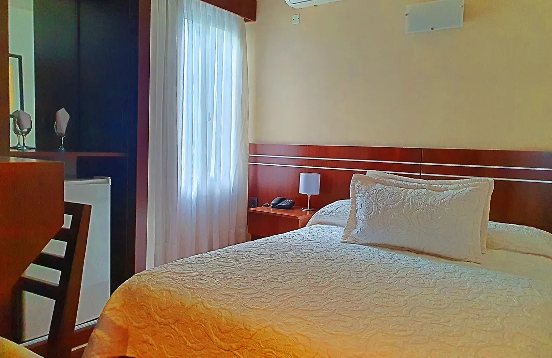 Hotel America-1