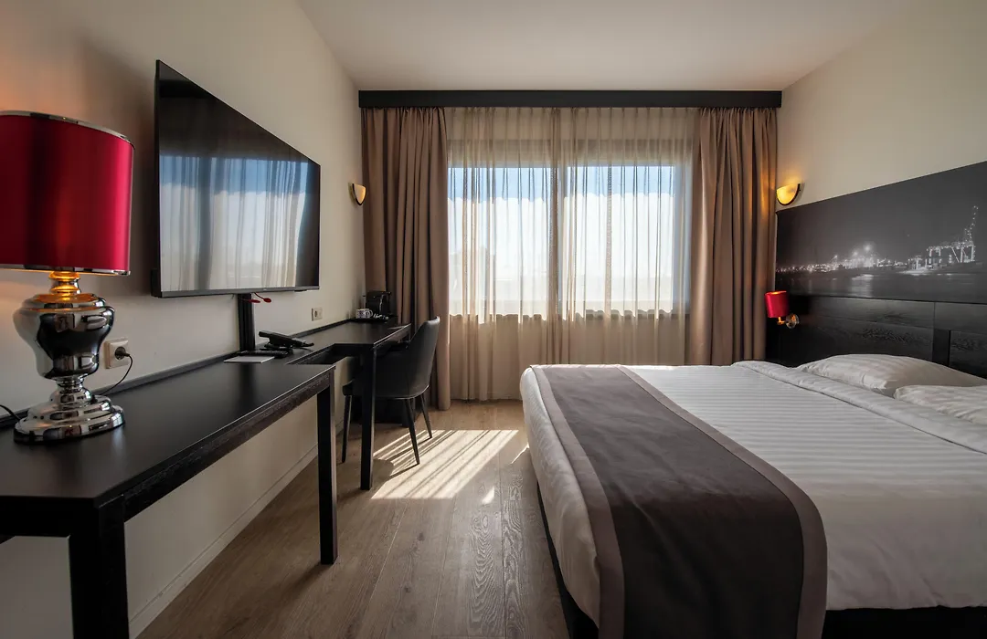 Bastion Hotel Vlaardingen-1
