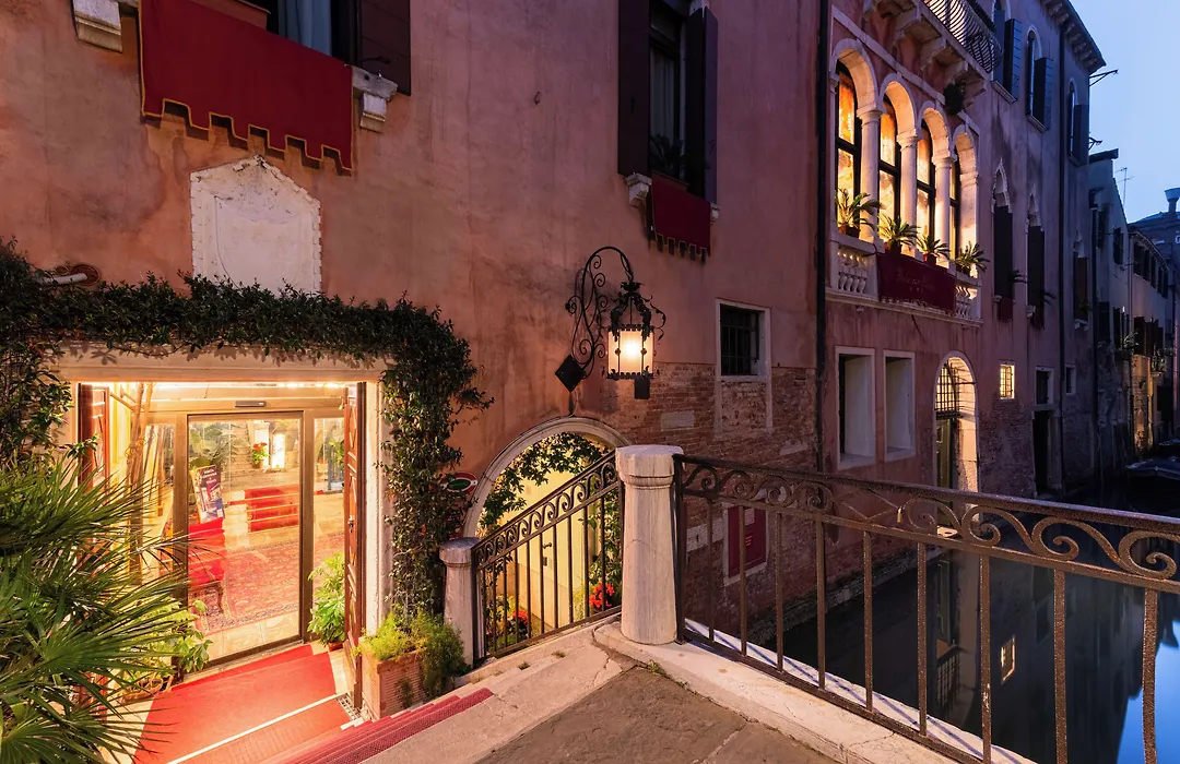 Palazzo Paruta & Wellness Suites-1