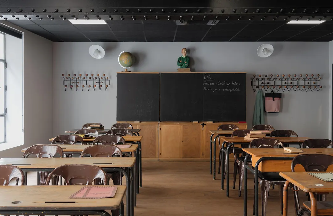 Collège Hôtel-1