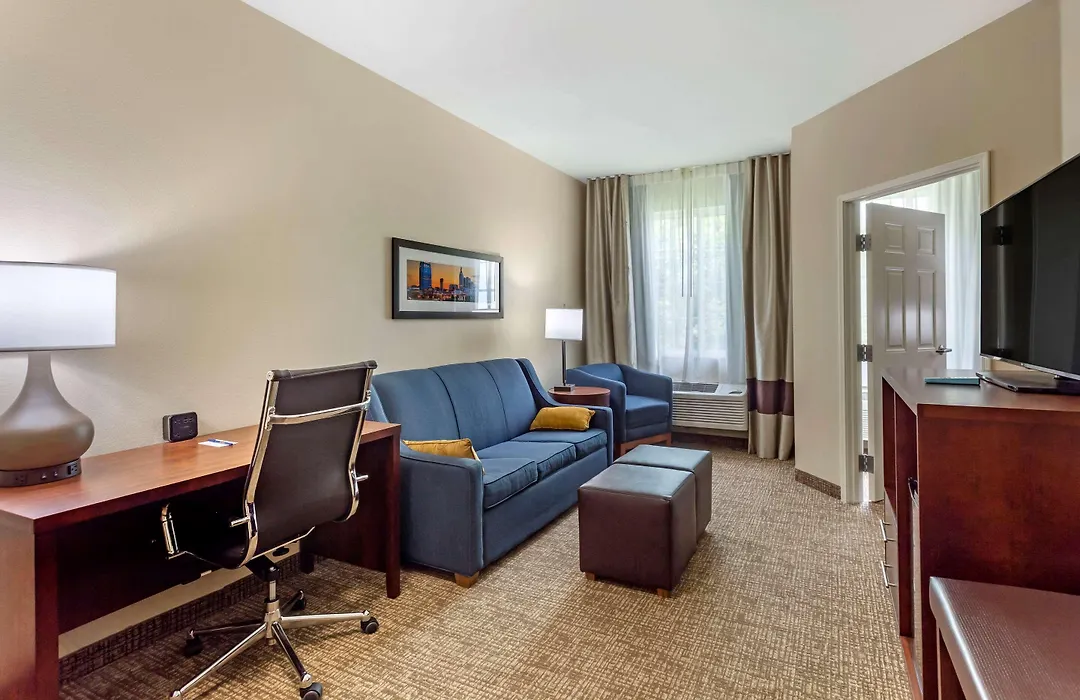 Comfort Suites Clarksville Near Governors Square Mall-1