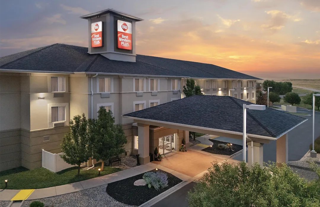 Best Western Plus Frontier Inn-1