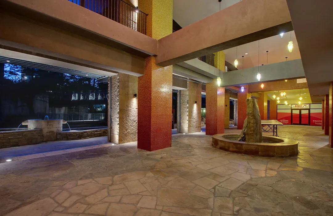 Drury Plaza Hotel San Antonio Riverwalk-1