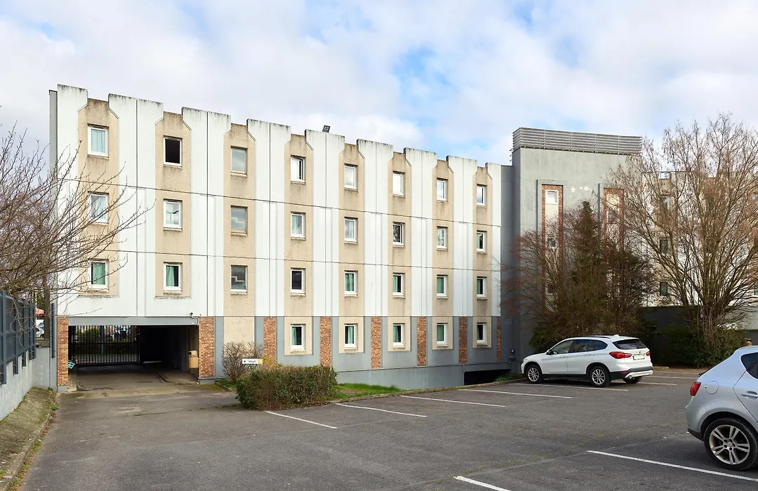 Première Classe Rosny Sous Bois-1