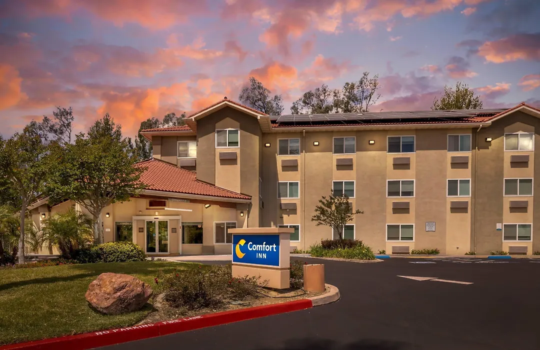Comfort Inn Fontana-1