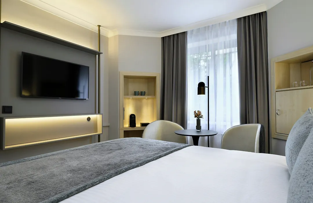 Leonardo Hotel Nürnberg City Center-1