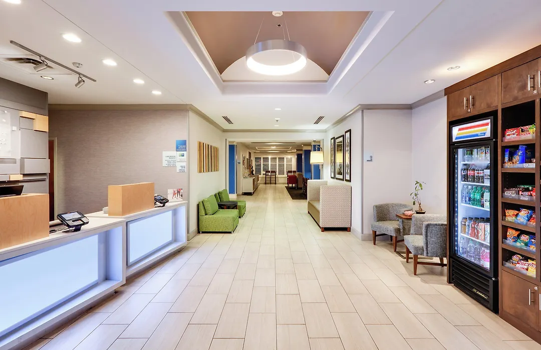 Holiday Inn Express Hotel & Suites Dublin By Ihg-1