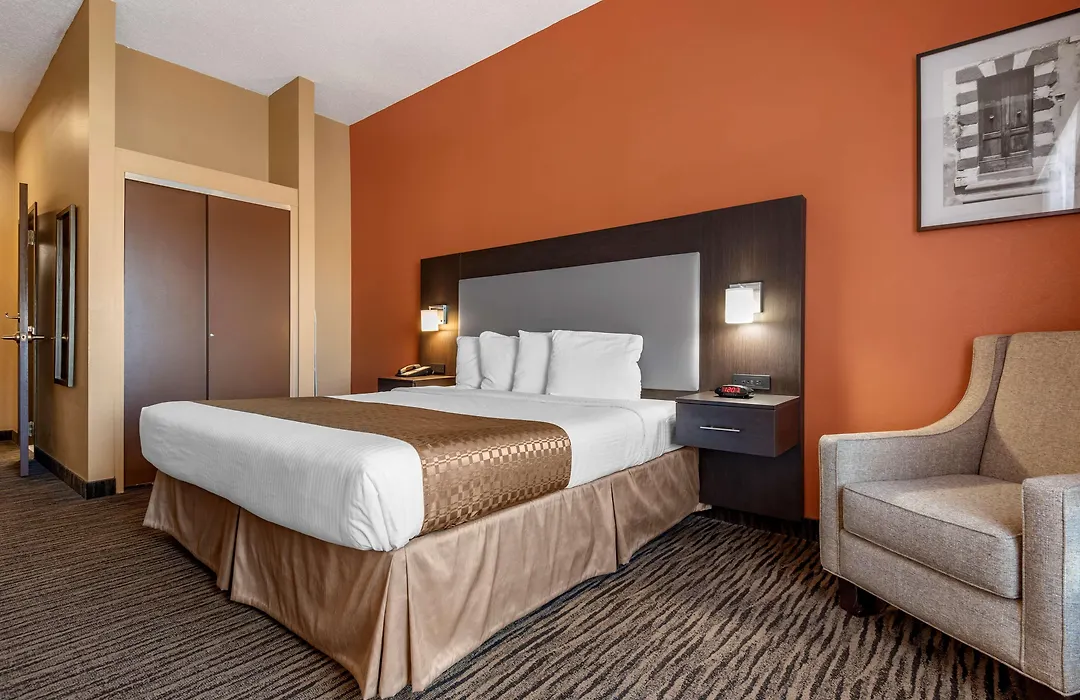 Best Western The Inn At The Fairgrounds-1