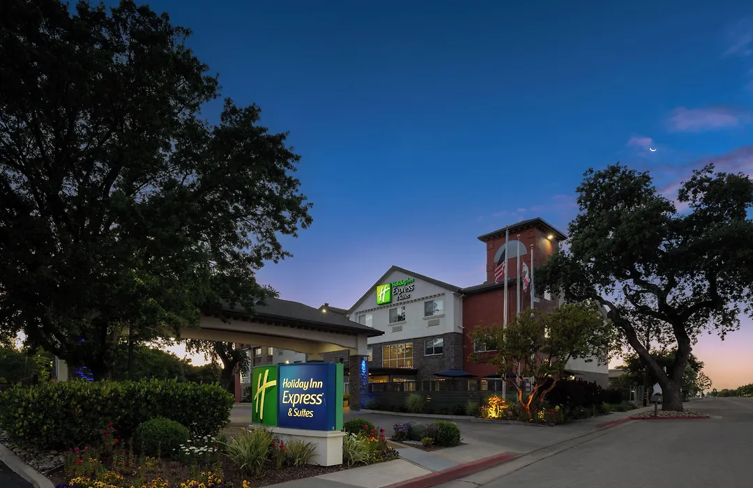 Holiday Inn Express Hotel & Suites - Paso Robles By Ihg-1