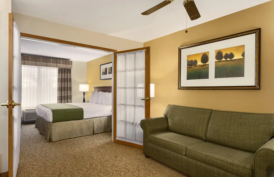 Country Inn & Suites By Radisson, Marion, Oh-1