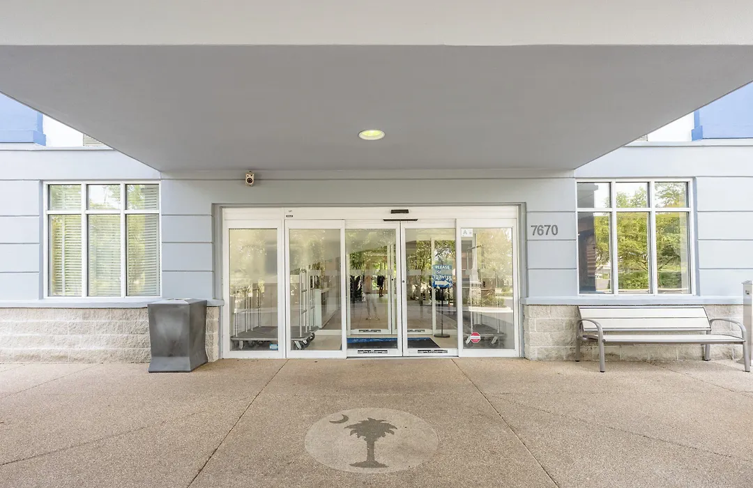 Holiday Inn Express Hotel & Suites Charleston - Northwoods By Ihg-1
