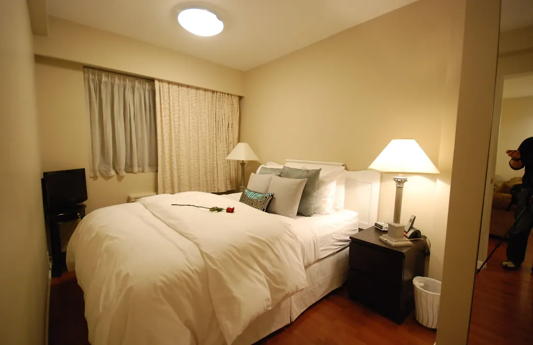 Rosellen Suites At Stanley Park-1
