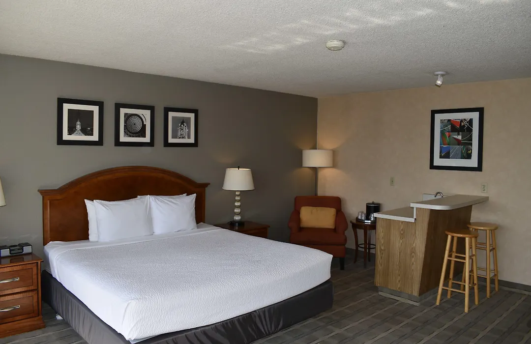 Inn At The Convention Center-1