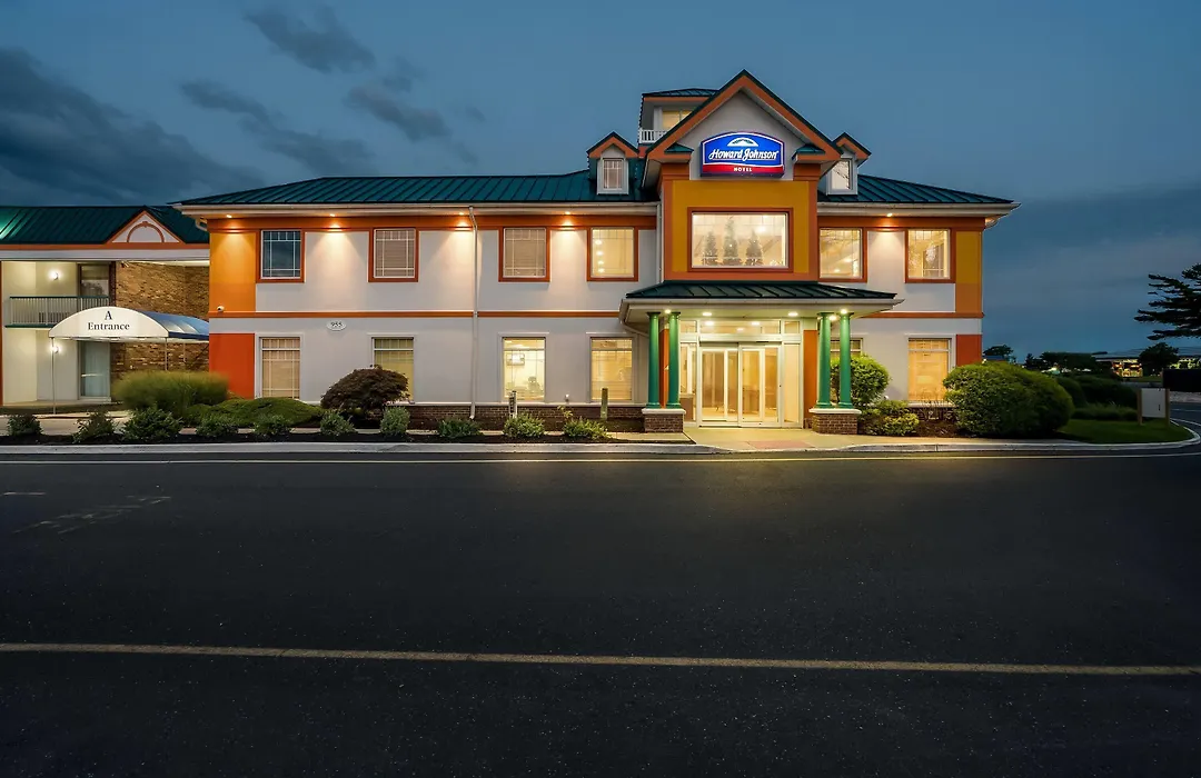 Howard Johnson By Wyndham Toms River-1