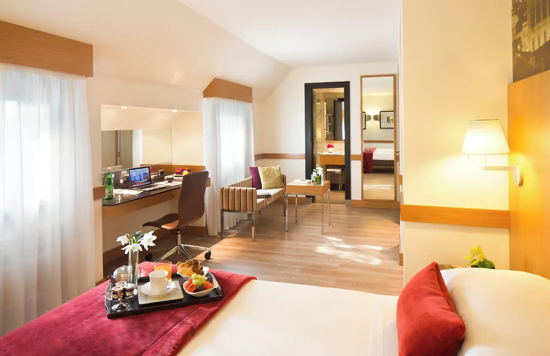 Starhotels Tourist-1