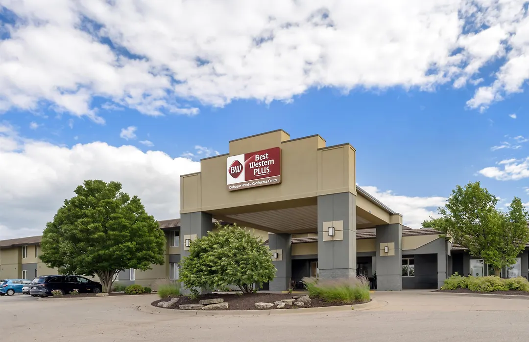 Best Western Plus Dubuque Hotel And Conference Center-1