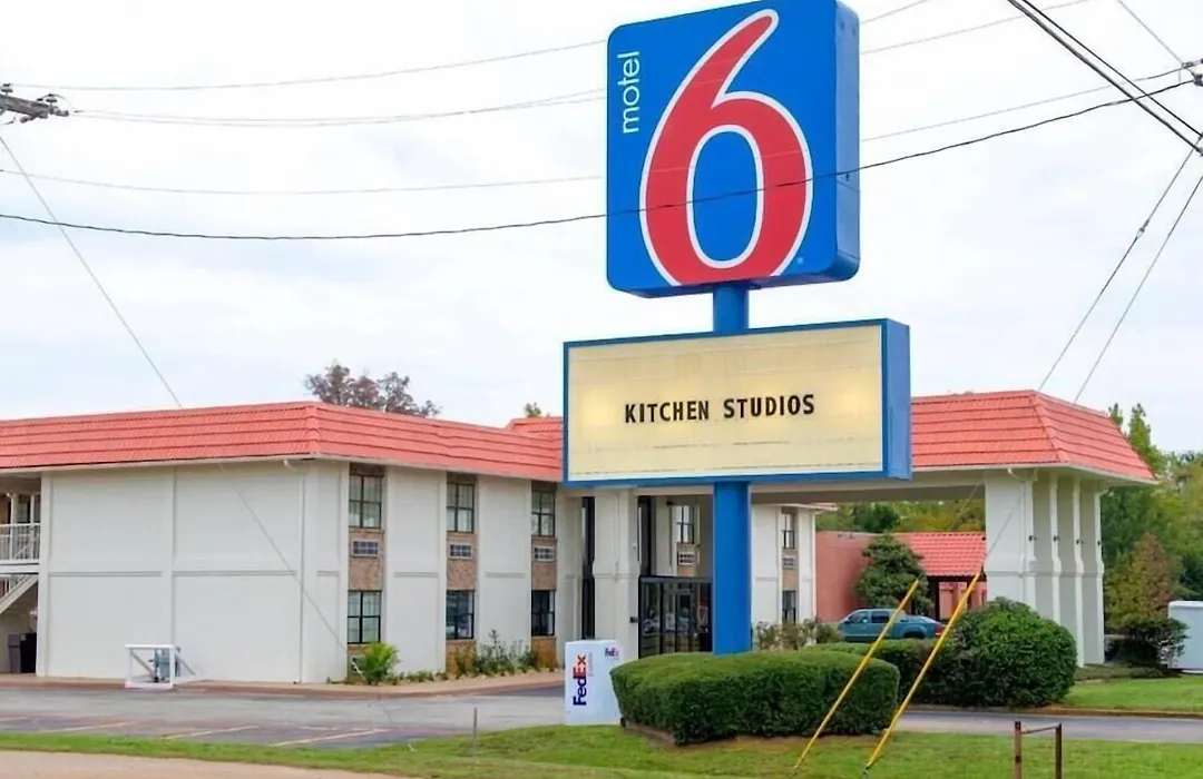 Motel 6-Palestine, Tx-1