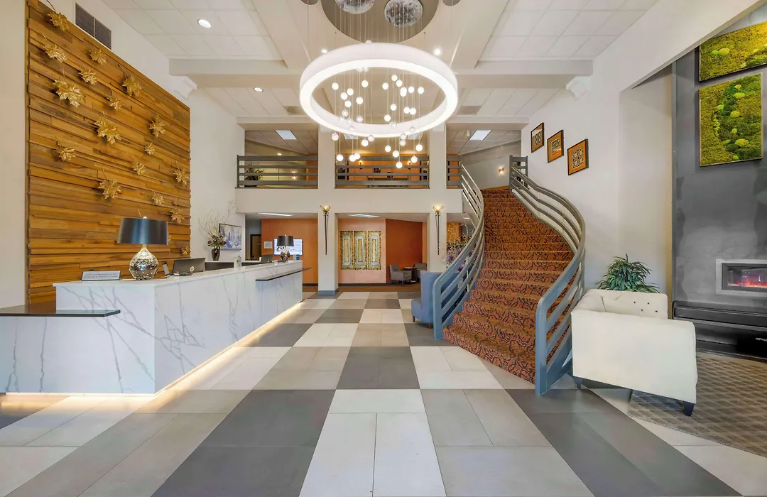 Best Western Plus Mill Creek Inn-1