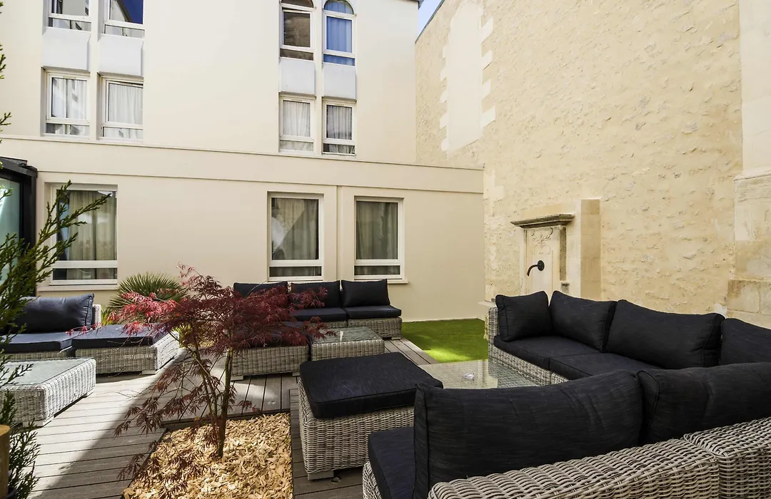 ibis La Rochelle Vieux Port-1