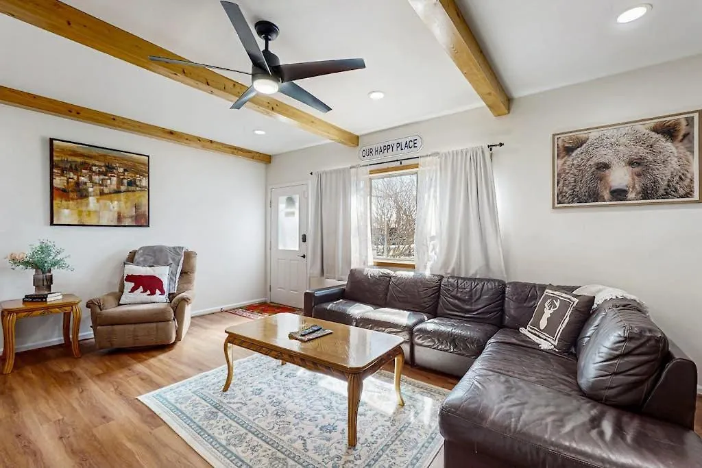 Cool River Condo II-1