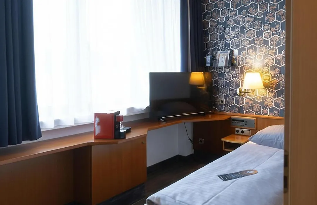 BEST WESTERN Hotel Würzburg-Süd-1