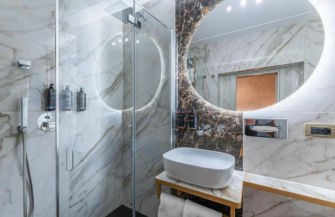 Hotel Raffaello - Sure Hotel Collection By Best Western-1
