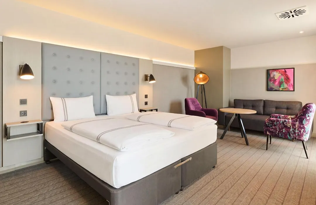 Premier Inn Frankfurt City Europaviertel-1